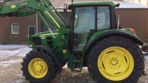 John Deere 6230