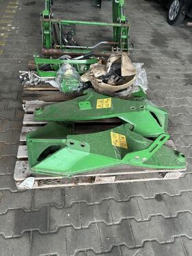 John Deere 633