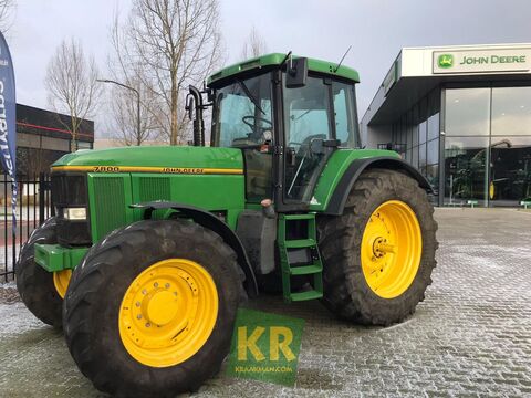 John Deere 7800 