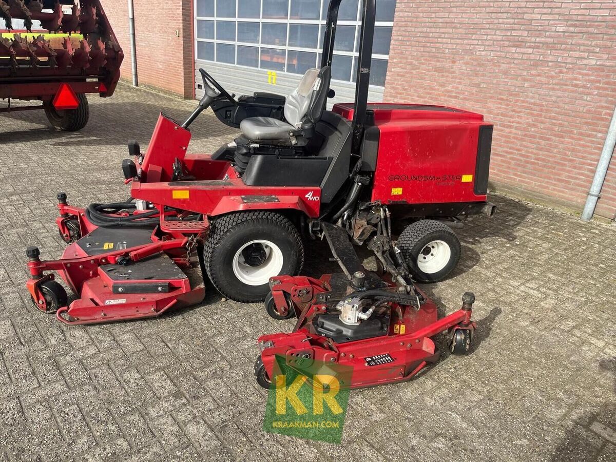 Toro GROUNDMASTER 4000 3