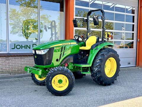 John Deere 4066R