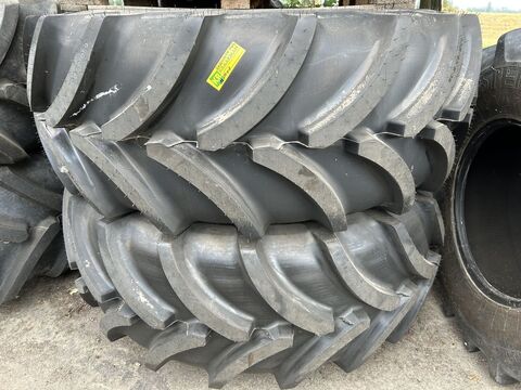 Vredestein Traxion 65