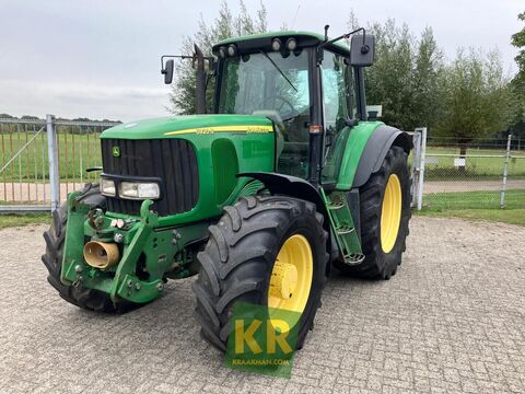 John Deere 6920