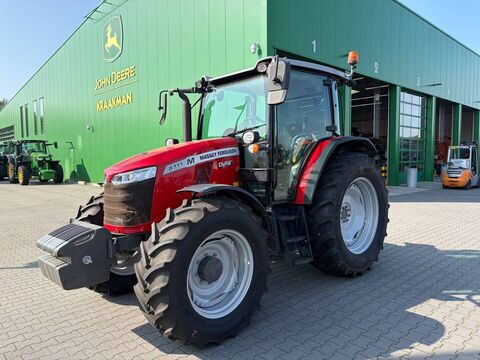 Massey Ferguson 5711M