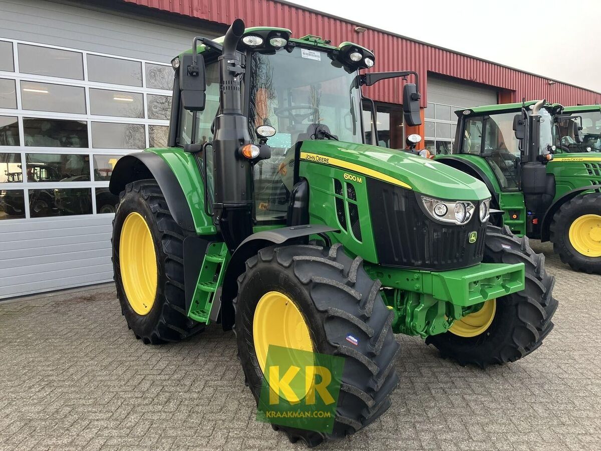John Deere 6100M 2