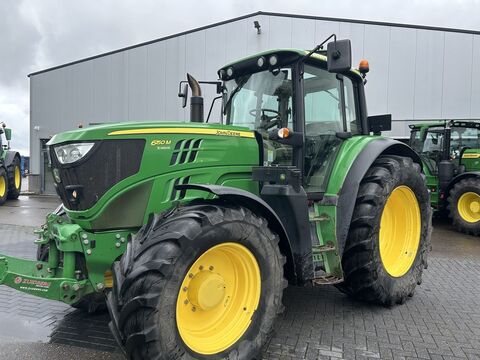 John Deere 6150M