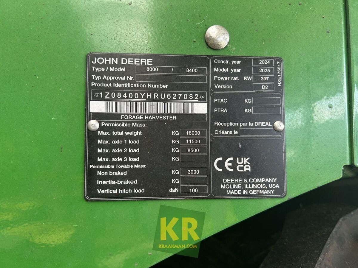 John Deere 8400 3