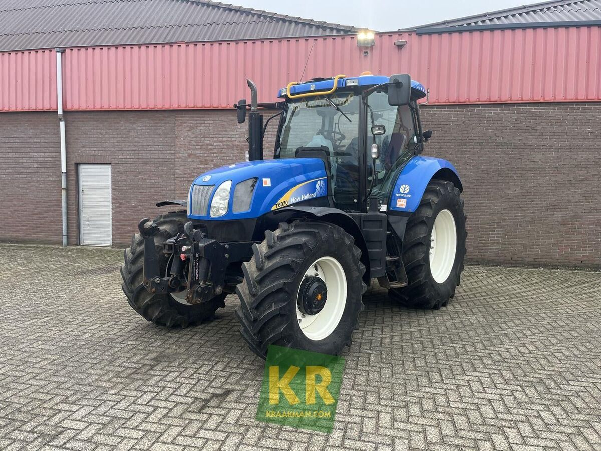 New Holland T6070 Plus 1