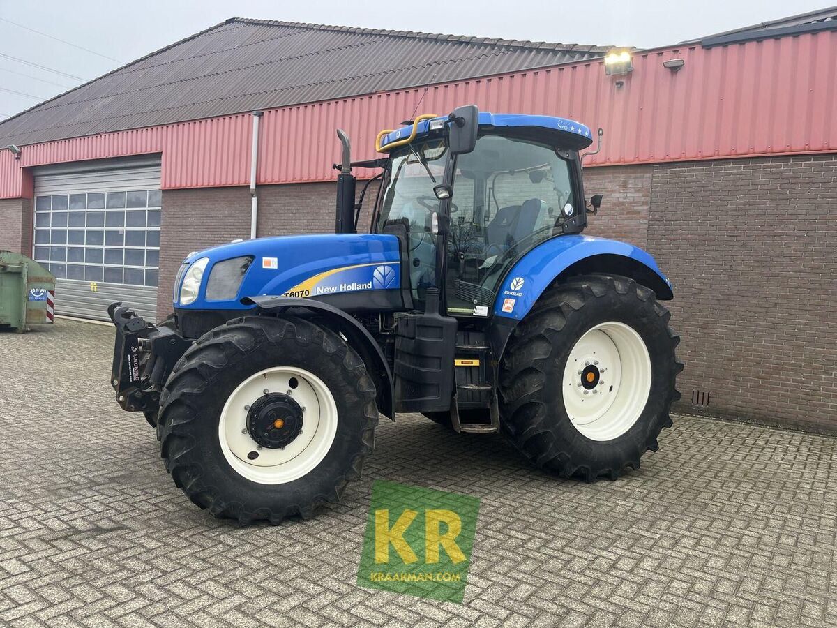 New Holland T6070 Plus 2