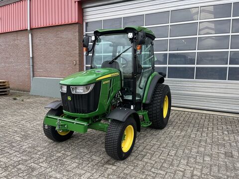 John Deere 4066R