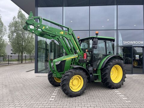 John Deere 5100M