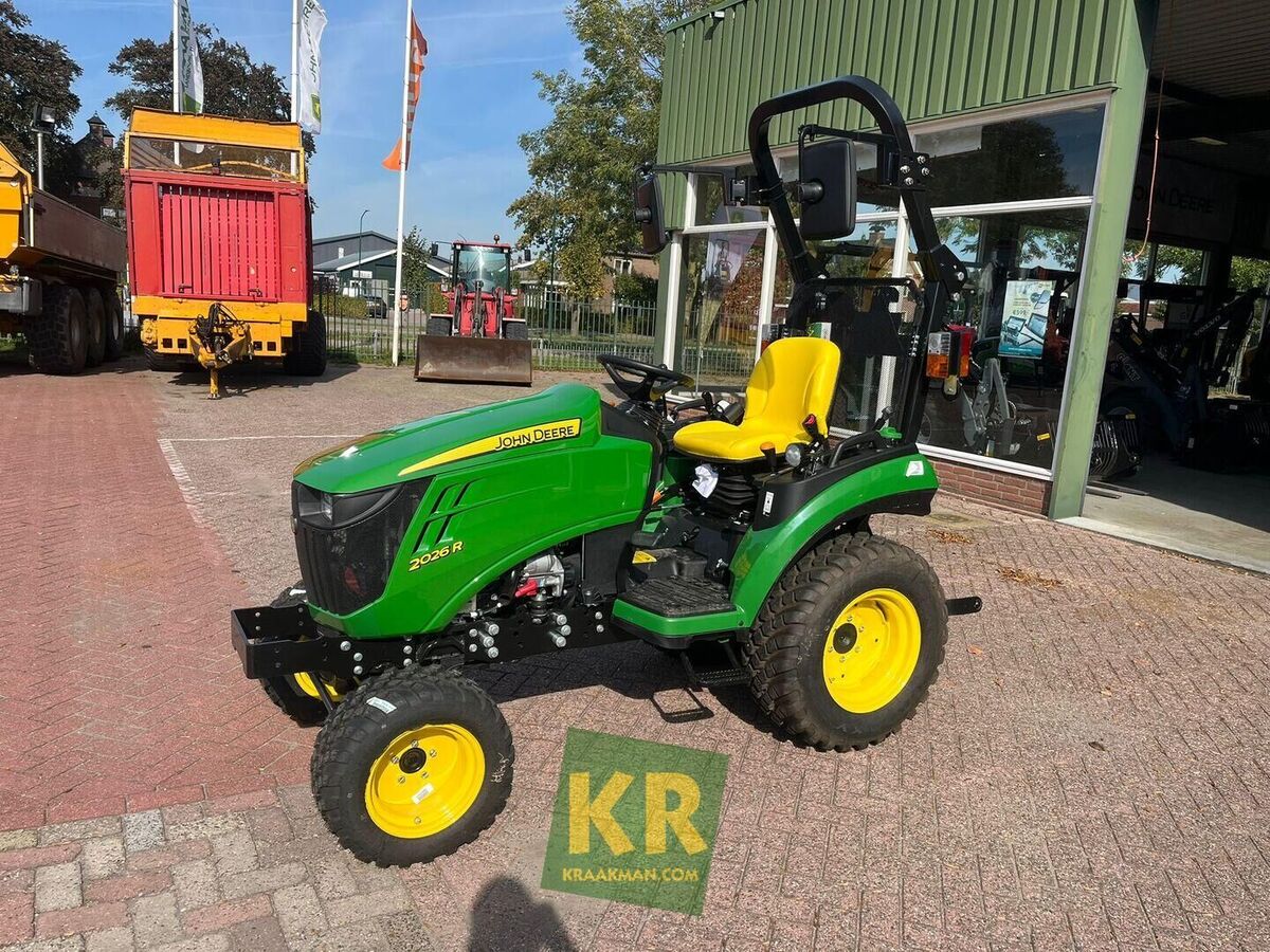 John Deere 2026R 1
