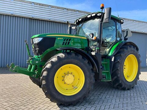 John Deere 6145R