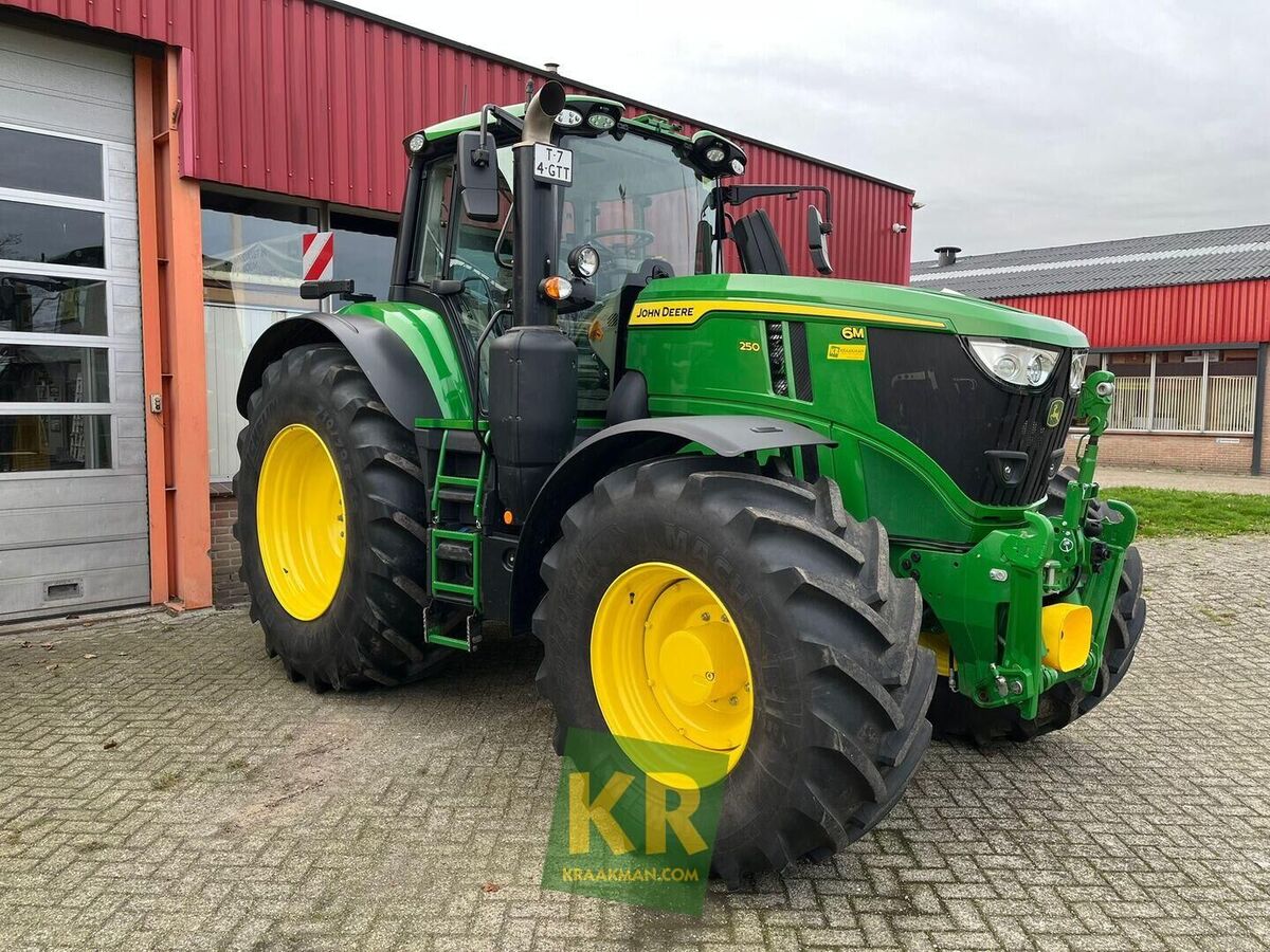John Deere 6M 250 1