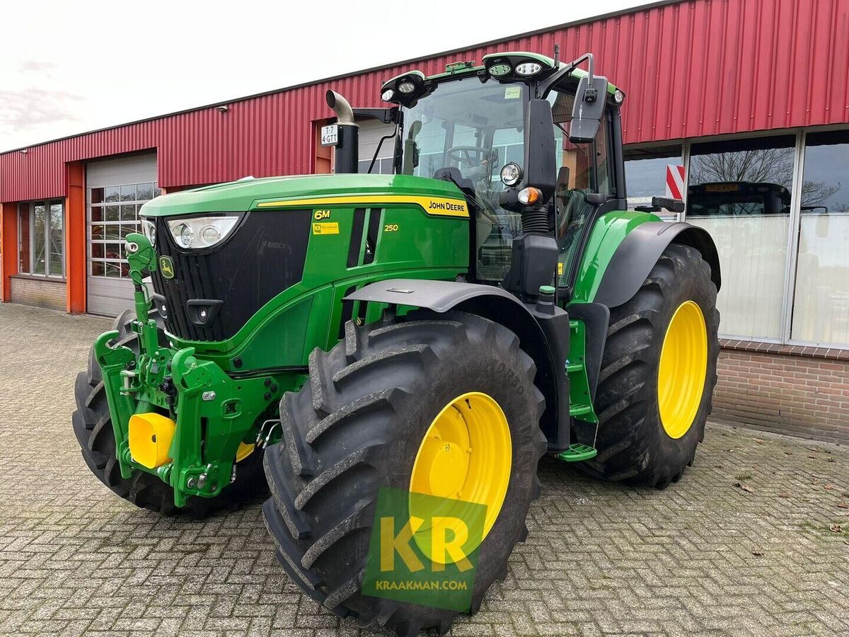 John Deere 6M 250 2