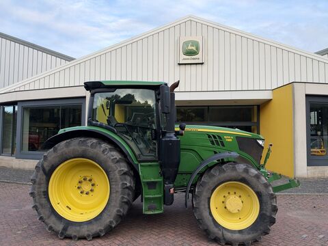 John Deere 6155R