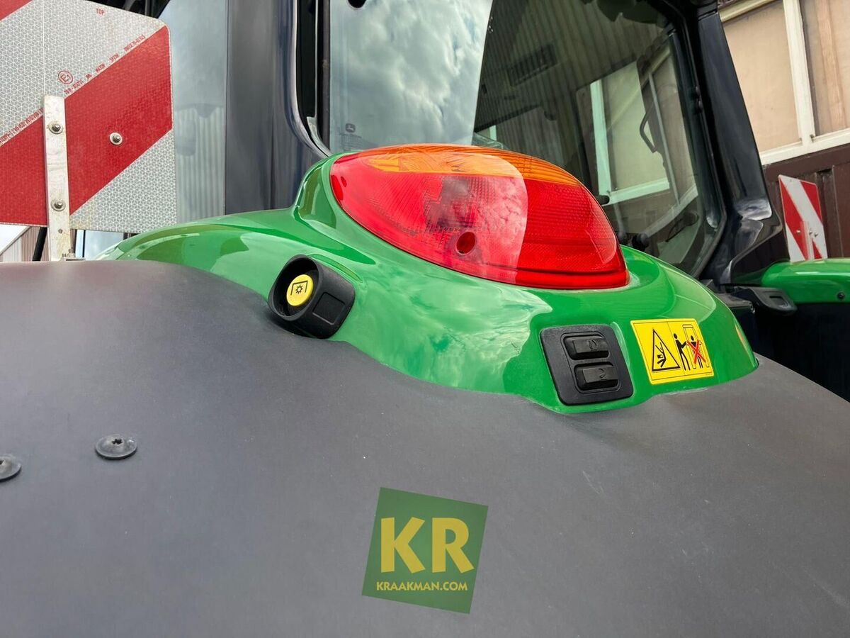John Deere 6155M 3