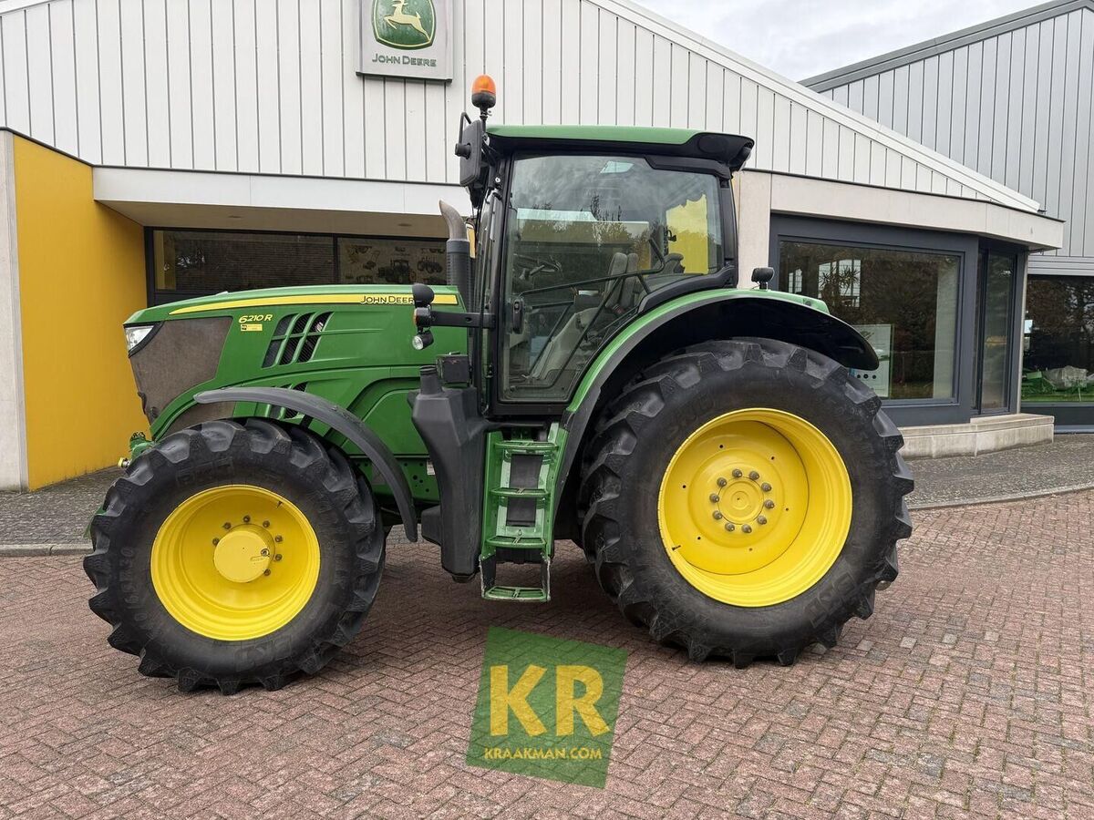 John Deere 6210R 2