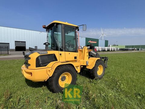 9788-e7d9d3e551b661364f3e459b443fc7d1-5828650