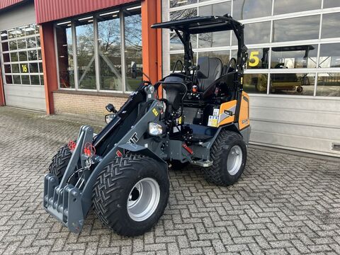 Giant G2500 X-tra HD