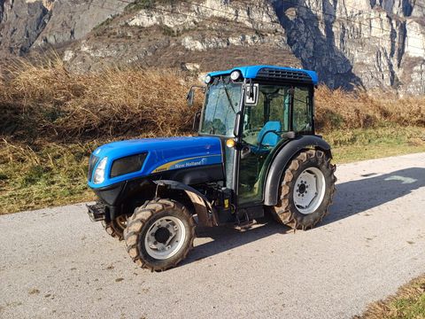 New Holland T4050 V