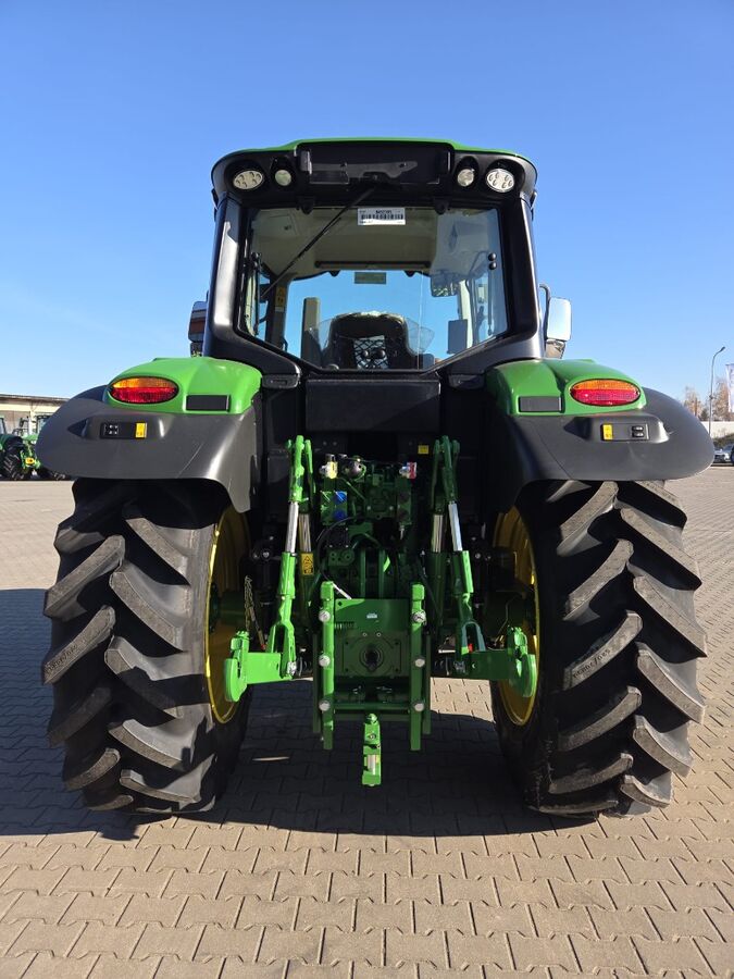John Deere 6M 105 2