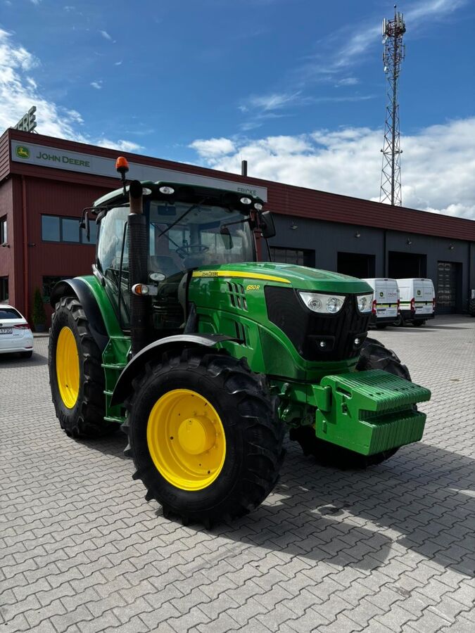 John Deere 6150R 1
