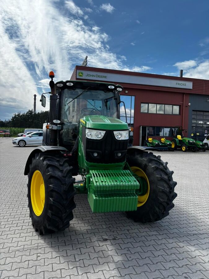 John Deere 6150R 2