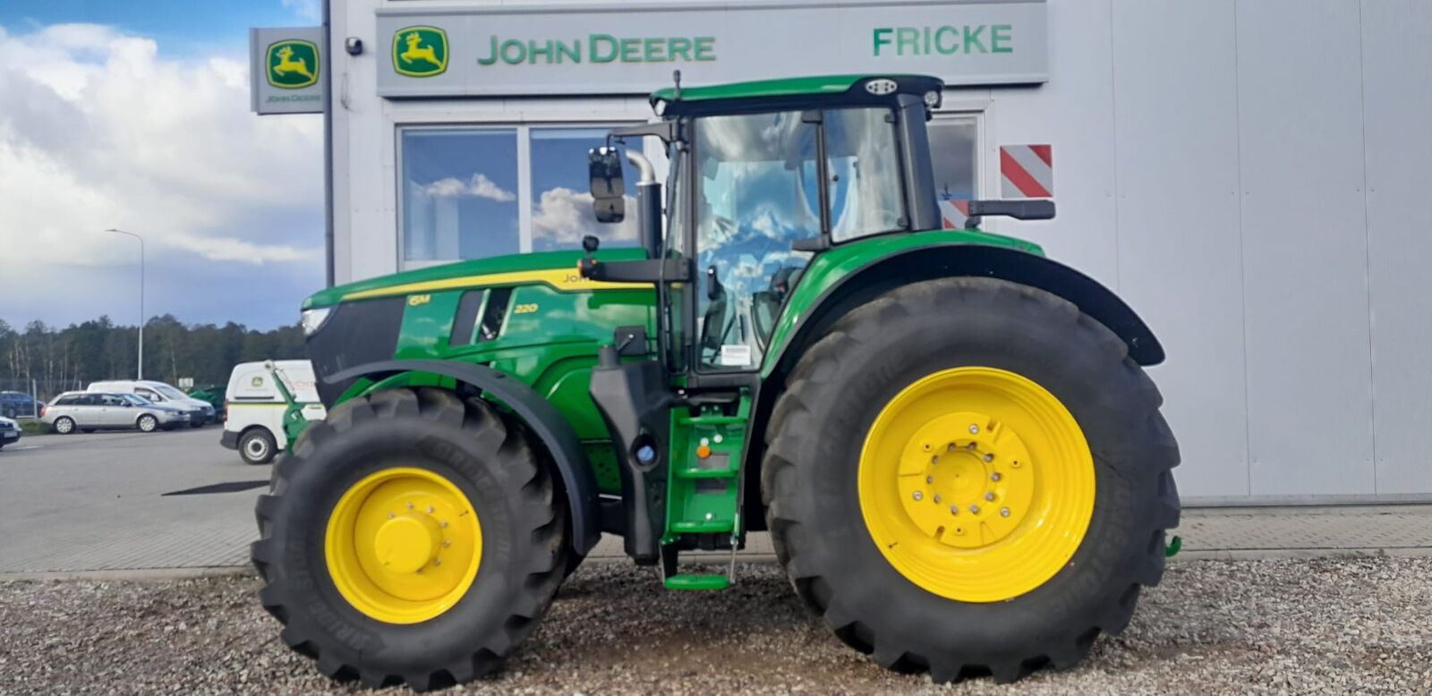 John Deere 6M 220 2