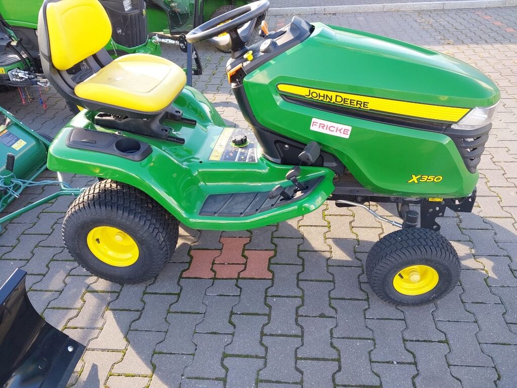 John Deere X350 3