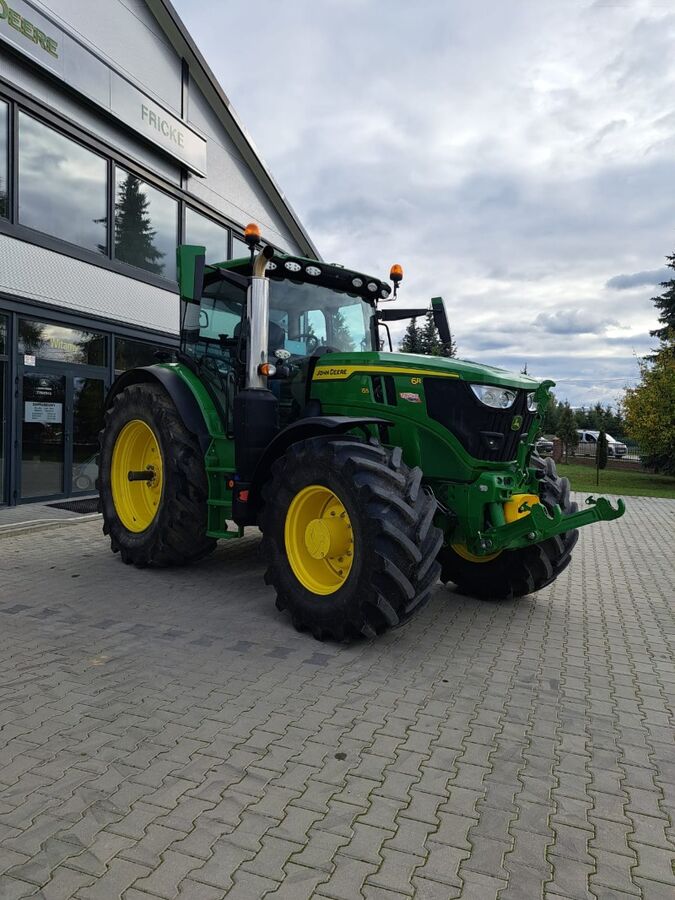 John Deere 6R 155 2
