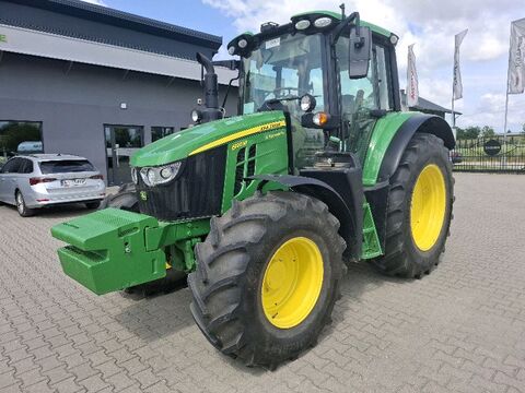 John Deere 6120M 2