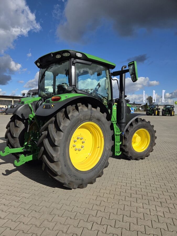 John Deere 6R 130 3