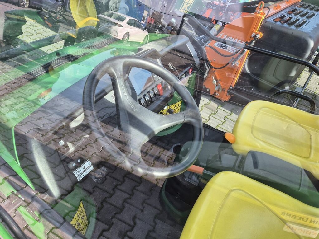 John Deere HPX815E 2