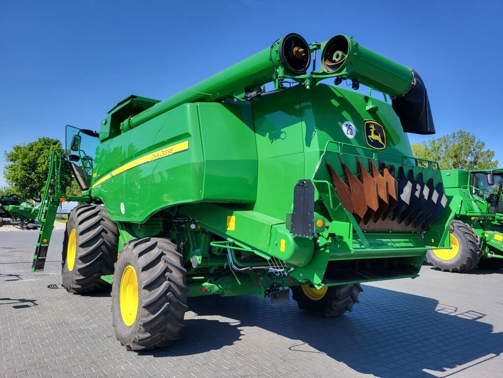 John Deere T 670 i 3