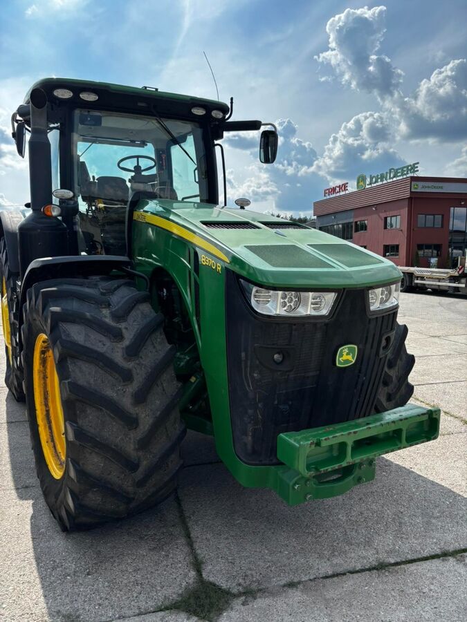 John Deere 8370R 1