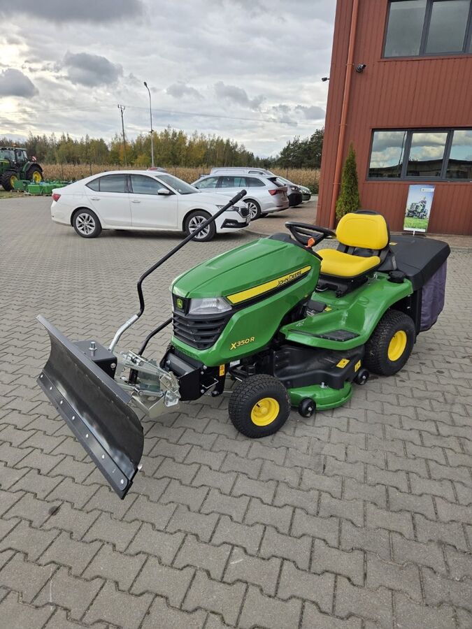 John Deere X350R 1