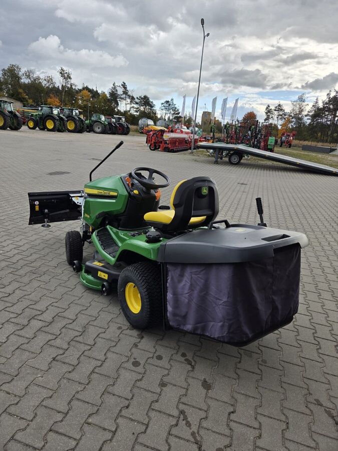 John Deere X350R 3