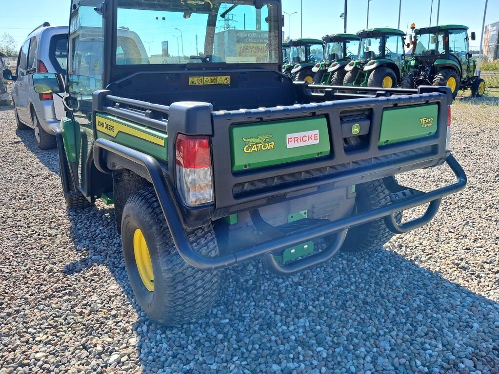 John Deere Gator TE 4X2JD 3