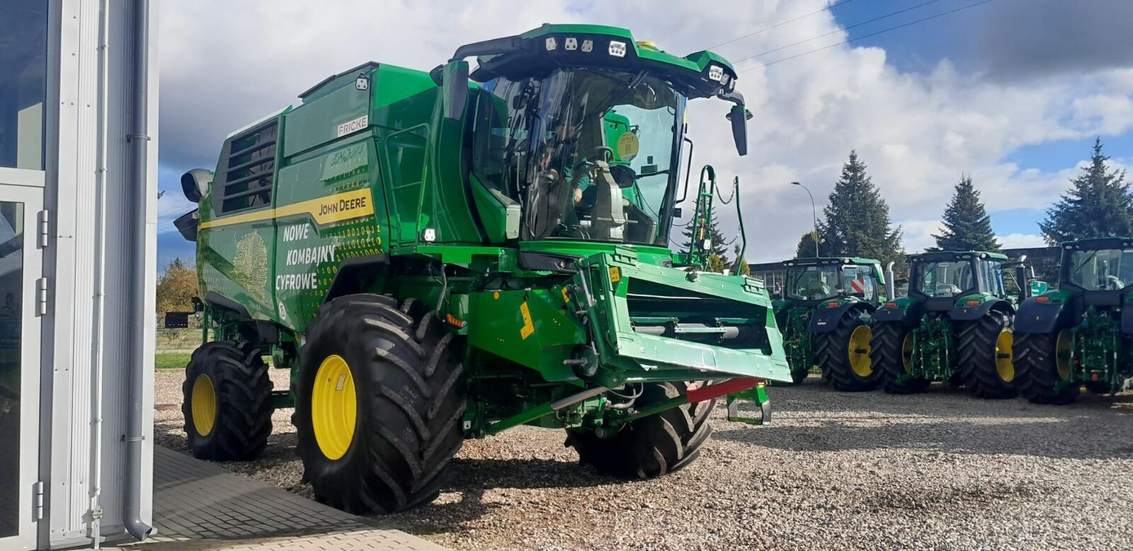 John Deere T6 800 2