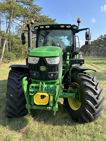 John Deere 6155R