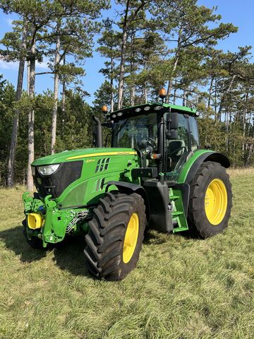 John Deere 6155R