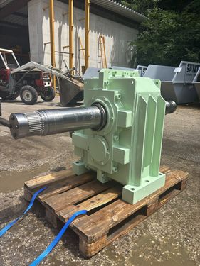 Sonstige Kegelstirnradgetriebe für Winden K701
