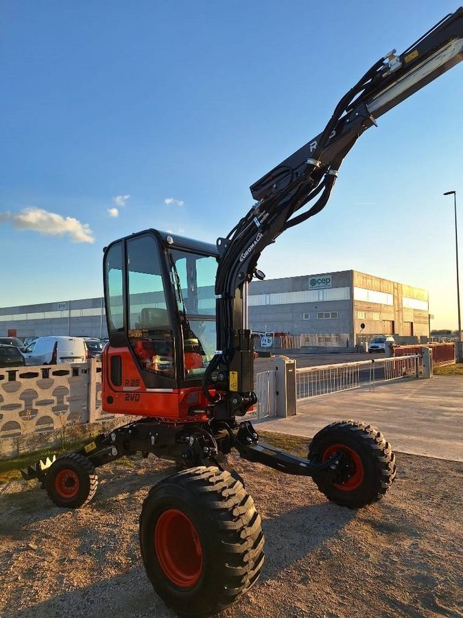 Euromach Euromach R25 2WD Minischreitbagger 2
