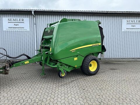 John Deere 990