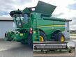 John Deere S690