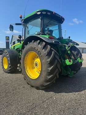 John Deere 8310R 2