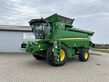 John Deere T670I