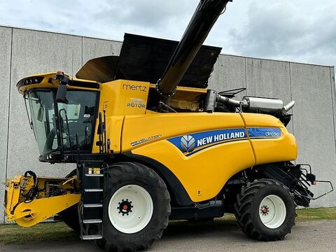 New Holland CR 1090