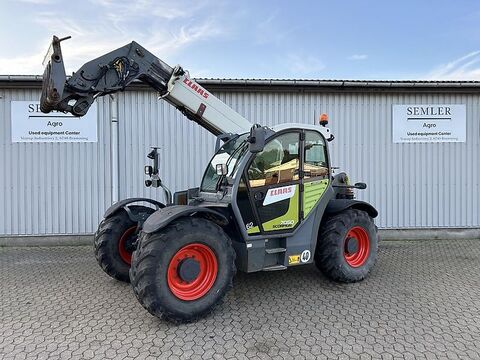 Claas SCORPION 7050